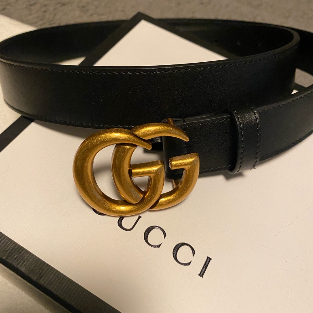 Gucci belt 1 inch wide fits 4-6